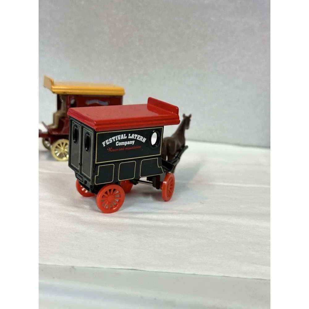Horse Drawn Vintage Wagon Set of 2 Festival Lantern Co Dollys Candy Die Cast Toy